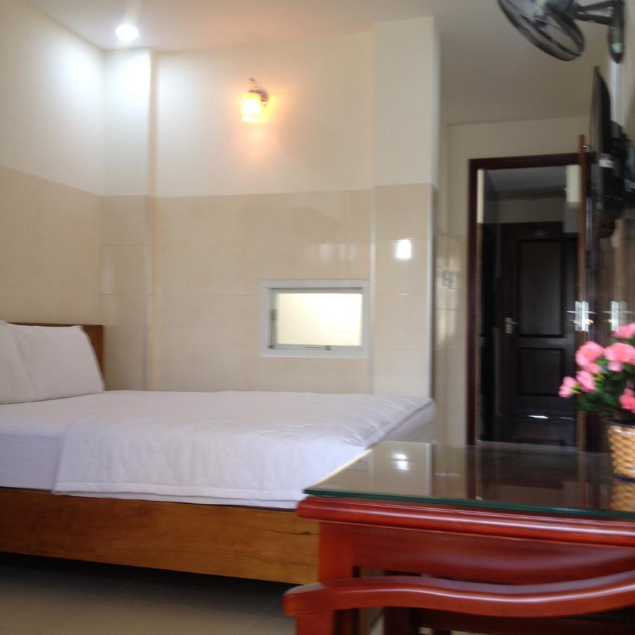 נה טראנג Duy Huy Hotel & Apartment מראה חיצוני תמונה