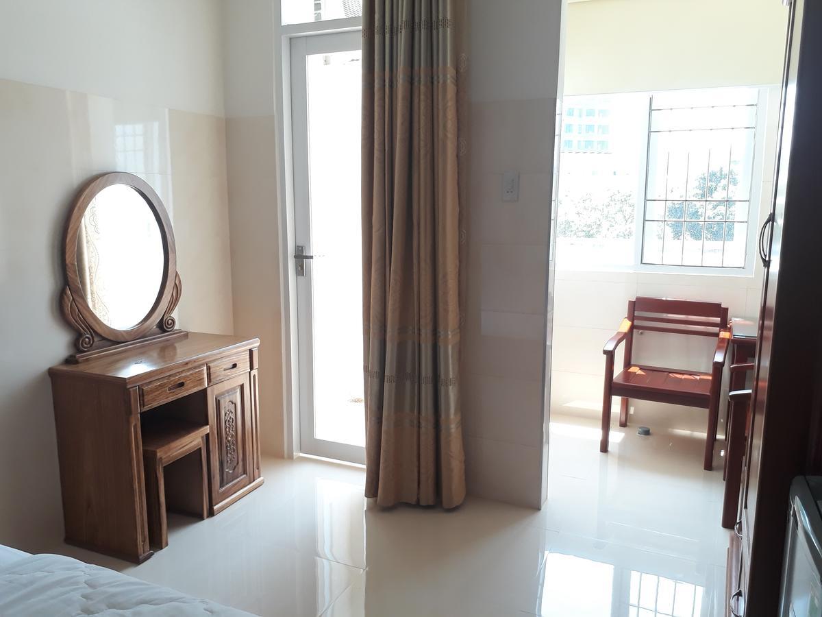 נה טראנג Duy Huy Hotel & Apartment מראה חיצוני תמונה