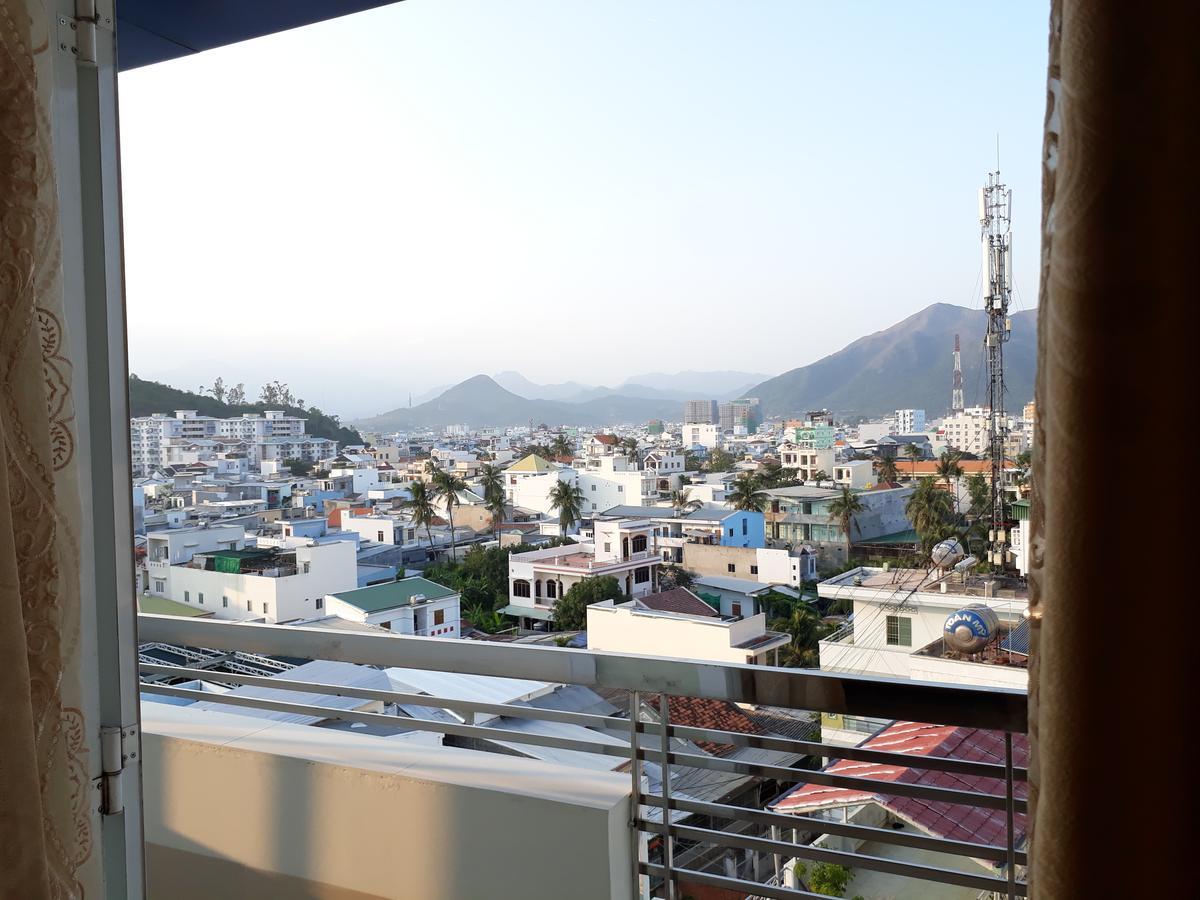 נה טראנג Duy Huy Hotel & Apartment מראה חיצוני תמונה